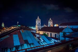 casco-viejo-night-rooftops